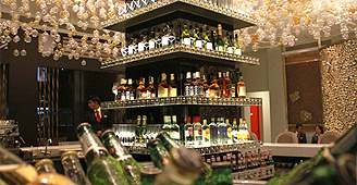 hotel ashok delhi f bar